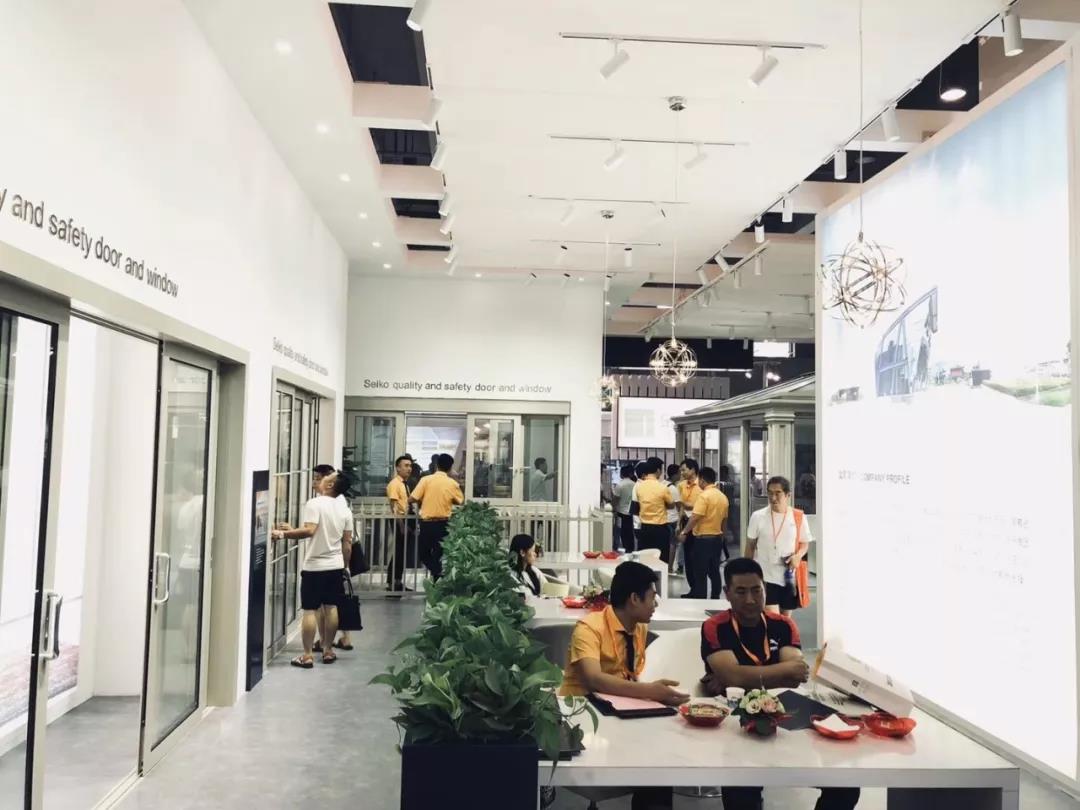 1539241183491422.jpg 3.jpg